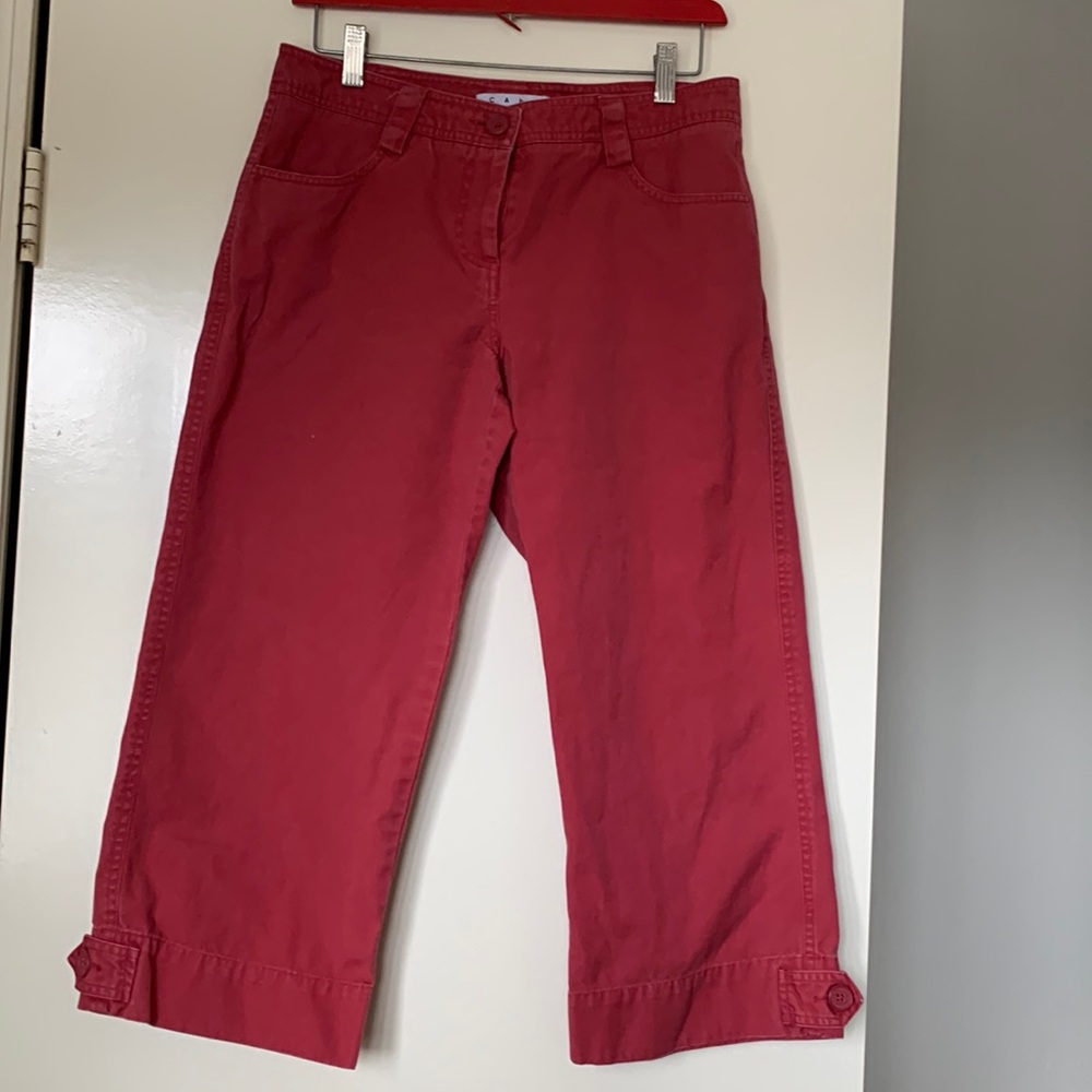 CAbi women’s brushed red Capri pants.  Size 6.  Wide leg w/ button. Chin…